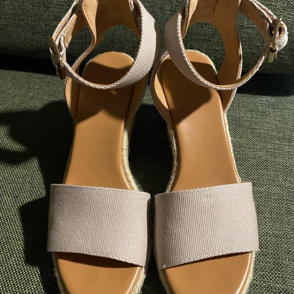 J.Crew Factory Size 6 Espadrille - Picture 2 of 7